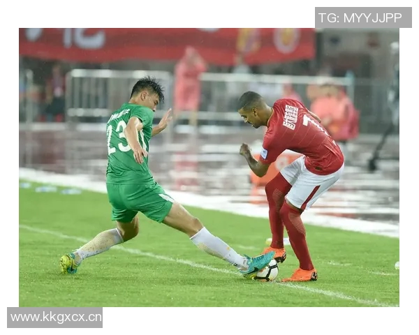 恒大与贵州恒丰智诚激战正酣谁能在这场较量中笑到最后